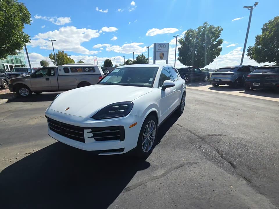 2025 PORSCHE CAYENNE Base - 1