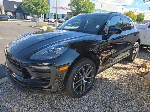 2026 PORSCHE MACAN Base - 1