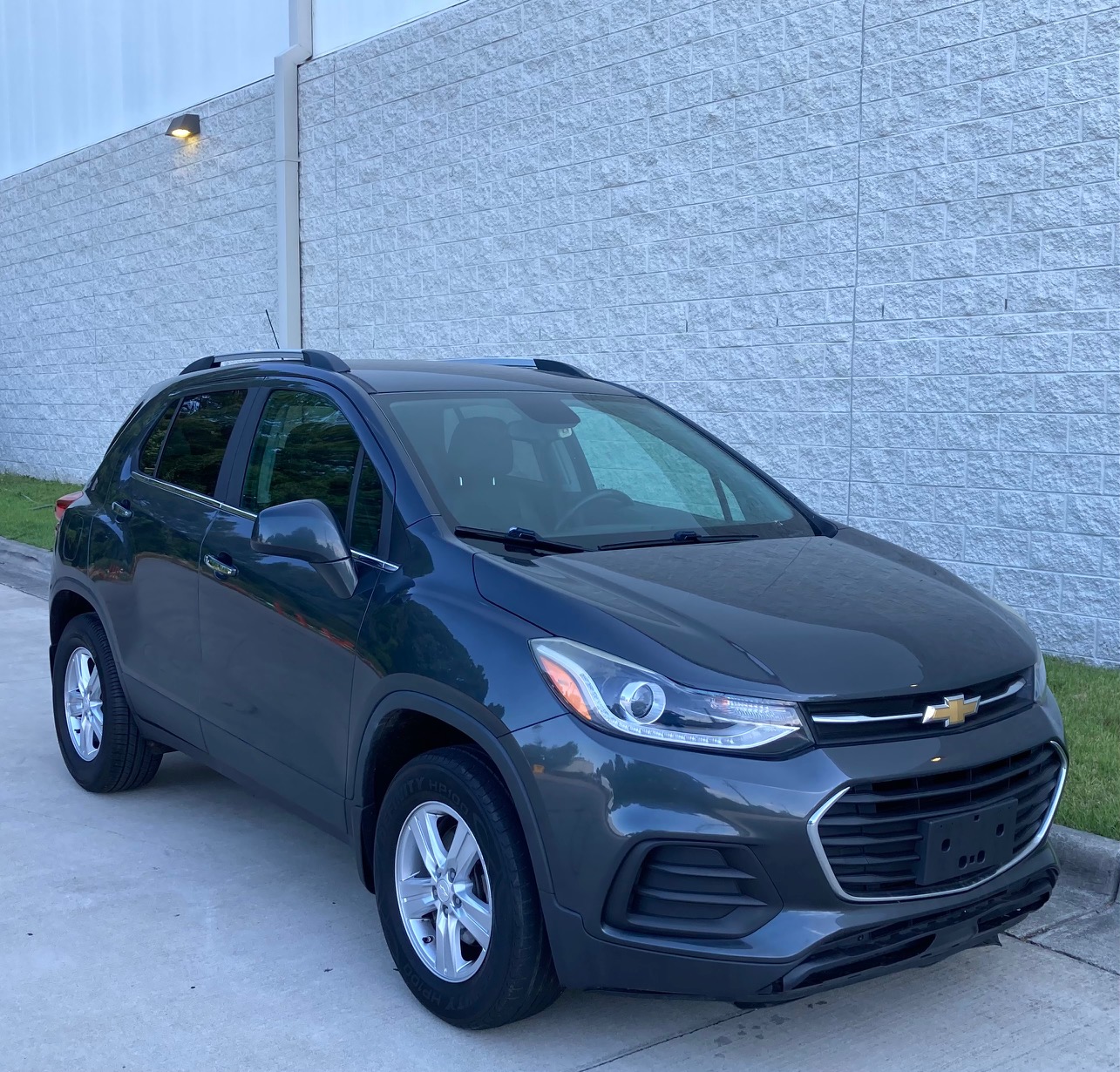 2018 CHEVROLET TRAX LT - 1