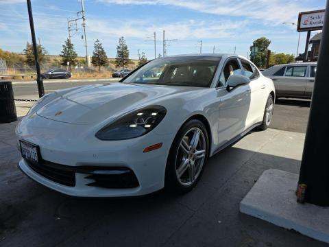 2020 PORSCHE PANAMERA Base - 1