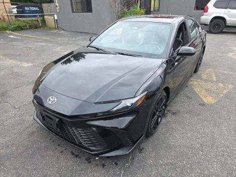 2025 TOYOTA CAMRY SE - 1