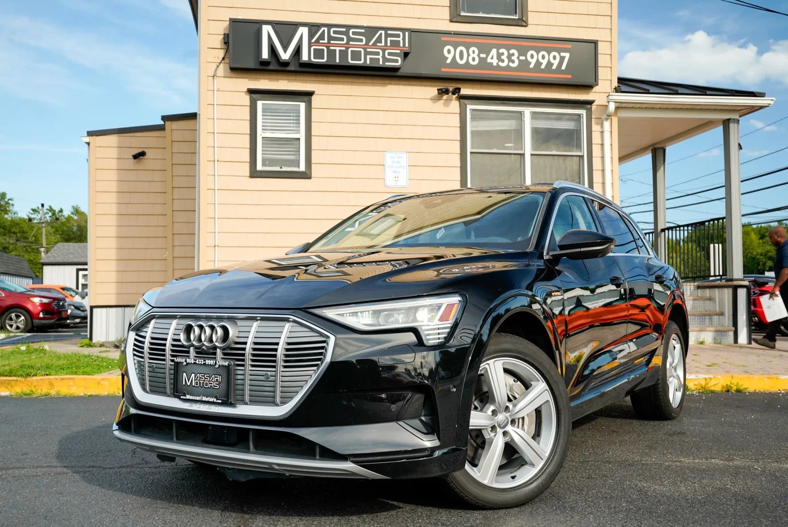 2019 AUDI E-TRON Prestige - 1