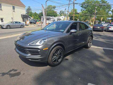 2021 PORSCHE CAYENNE Base - 1