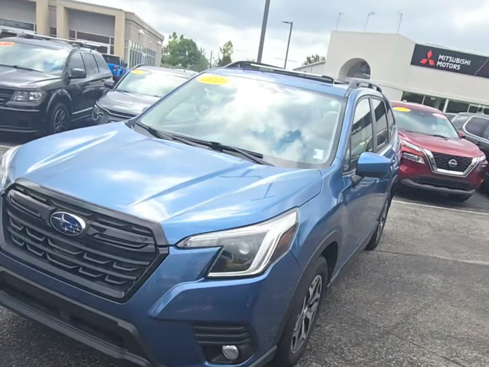 2023 SUBARU FORESTER Premium - 1