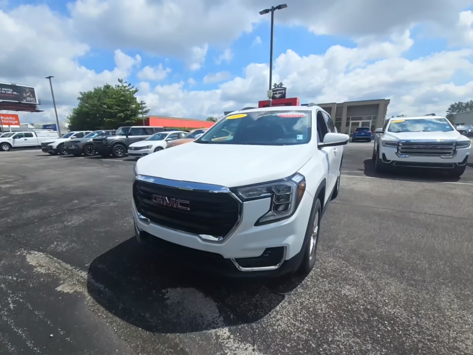 2023 GMC TERRAIN SLE - 1