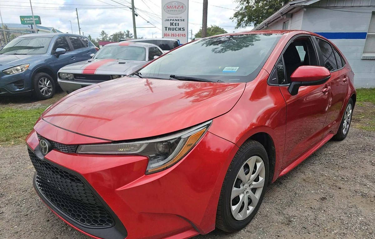 2020 TOYOTA COROLLA LE - 1