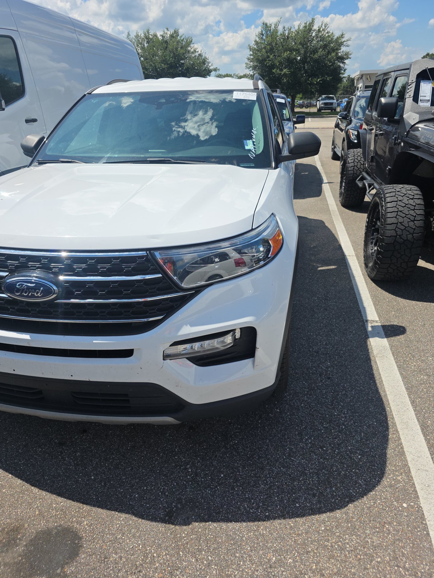 2021 FORD EXPLORER XLT - 1