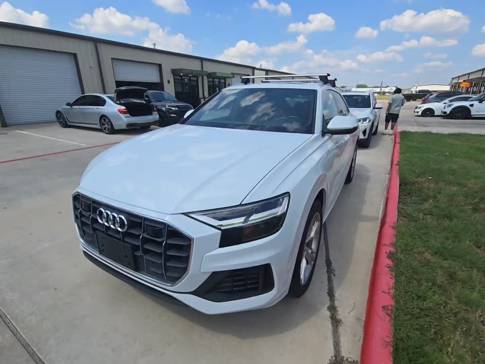 2019 AUDI Q8 PREMIUM Plus - 1