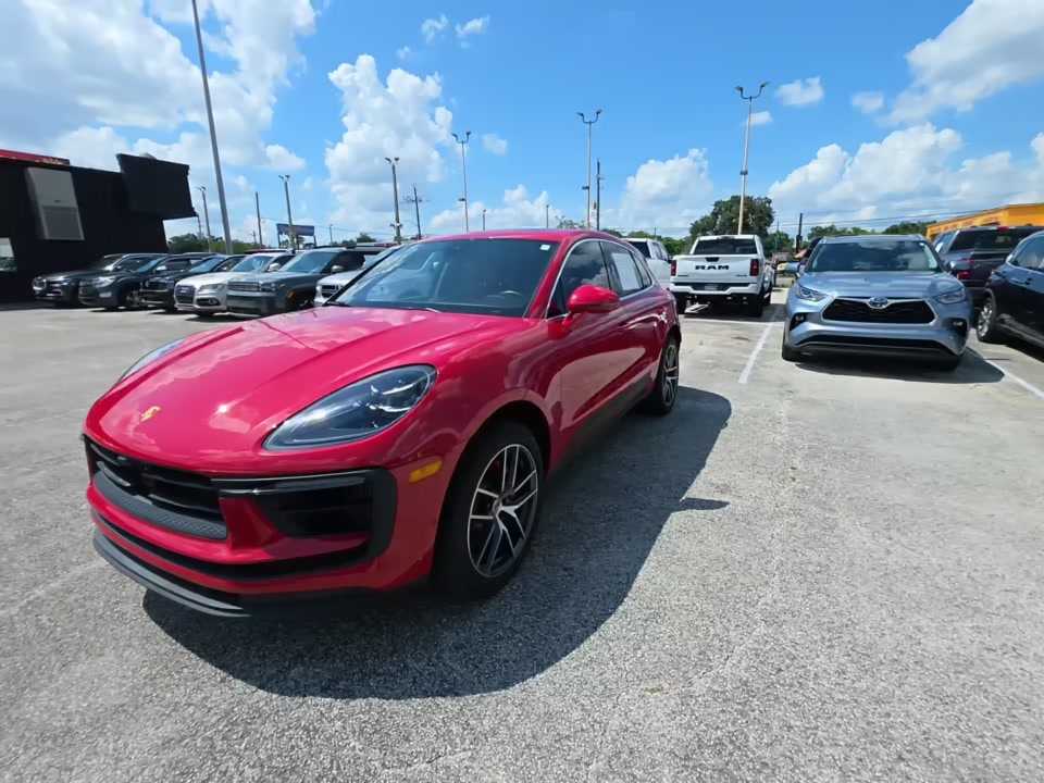2023 PORSCHE MACAN S - 1