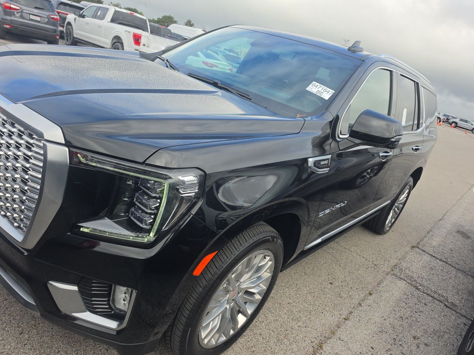 2024 GMC YUKON Denali - 1