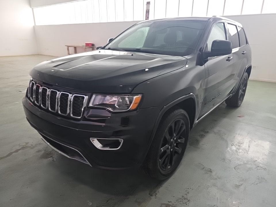 2020 JEEP GRAND CHEROKEE LAREDO ALTITUDE Edition - 1