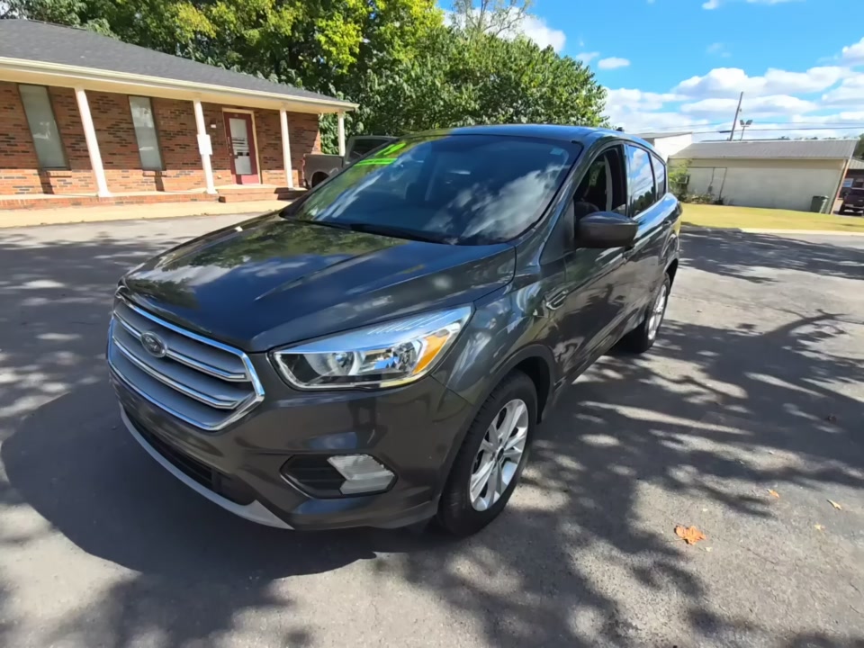 2019 FORD ESCAPE SE - 1
