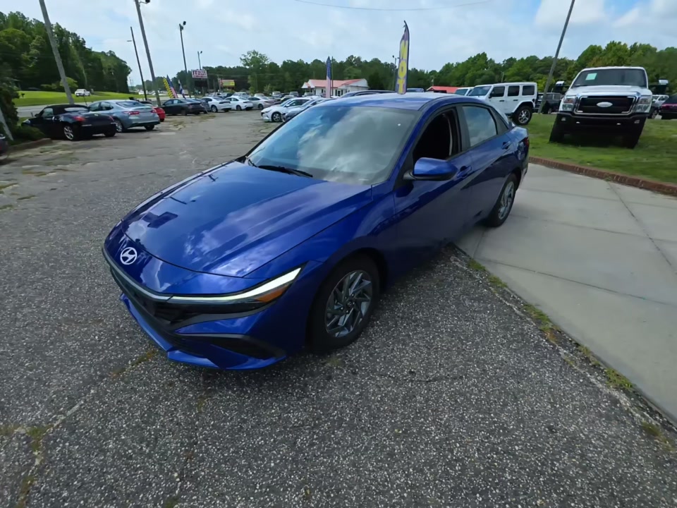 2024 HYUNDAI ELANTRA SEL - 1