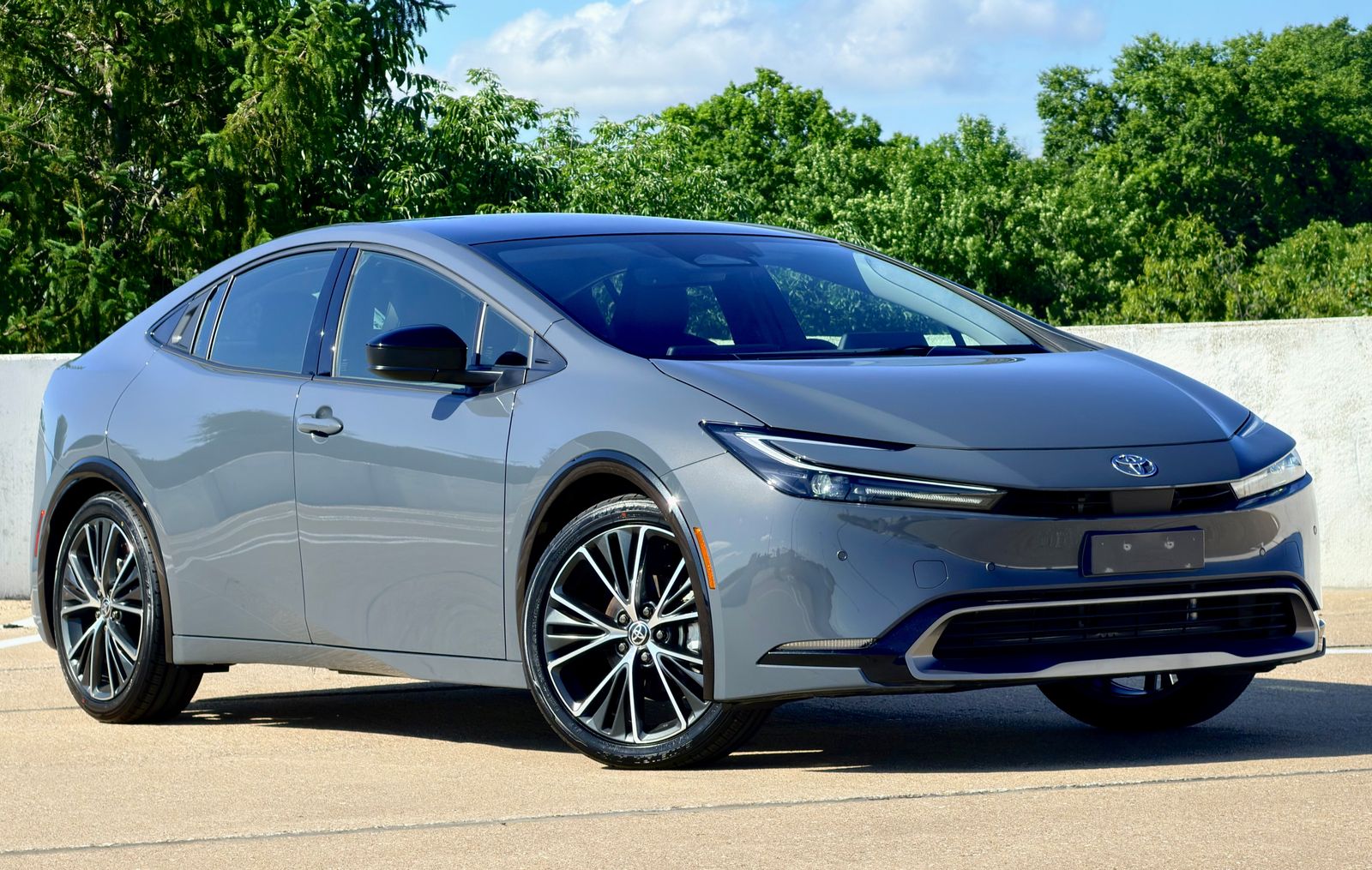 2026 TOYOTA PRIUS XLE - 1