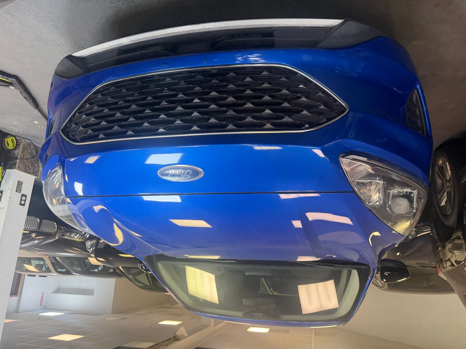 2020 FORD ESCAPE SE - 1
