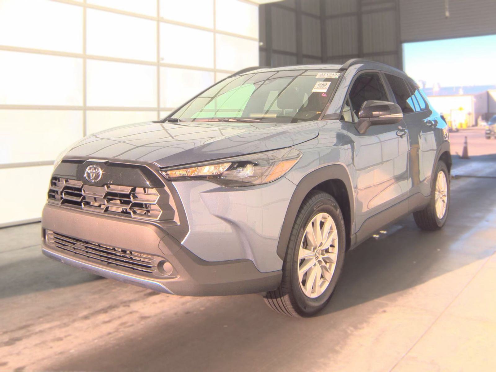 2026 TOYOTA COROLLA CROSS LE - 1