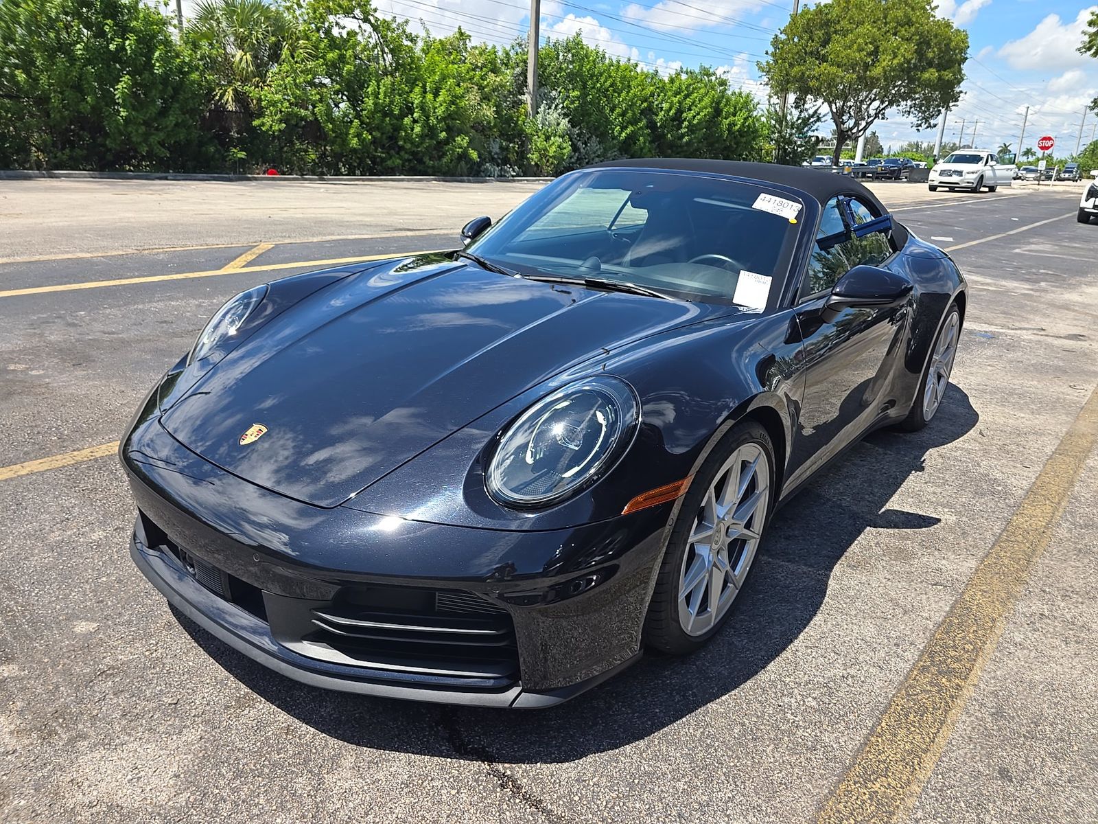 2025 PORSCHE 911 Carrera - 1