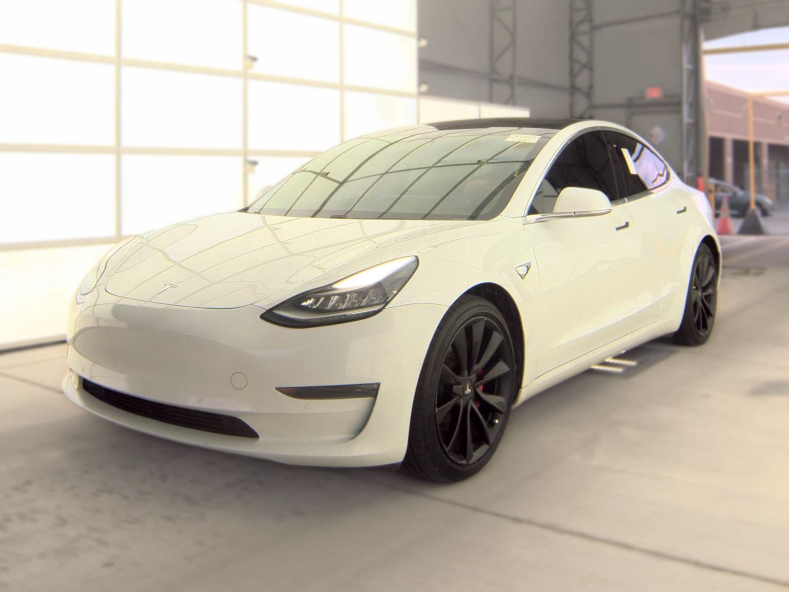 2018 TESLA MODEL 3 LONG Range - 1