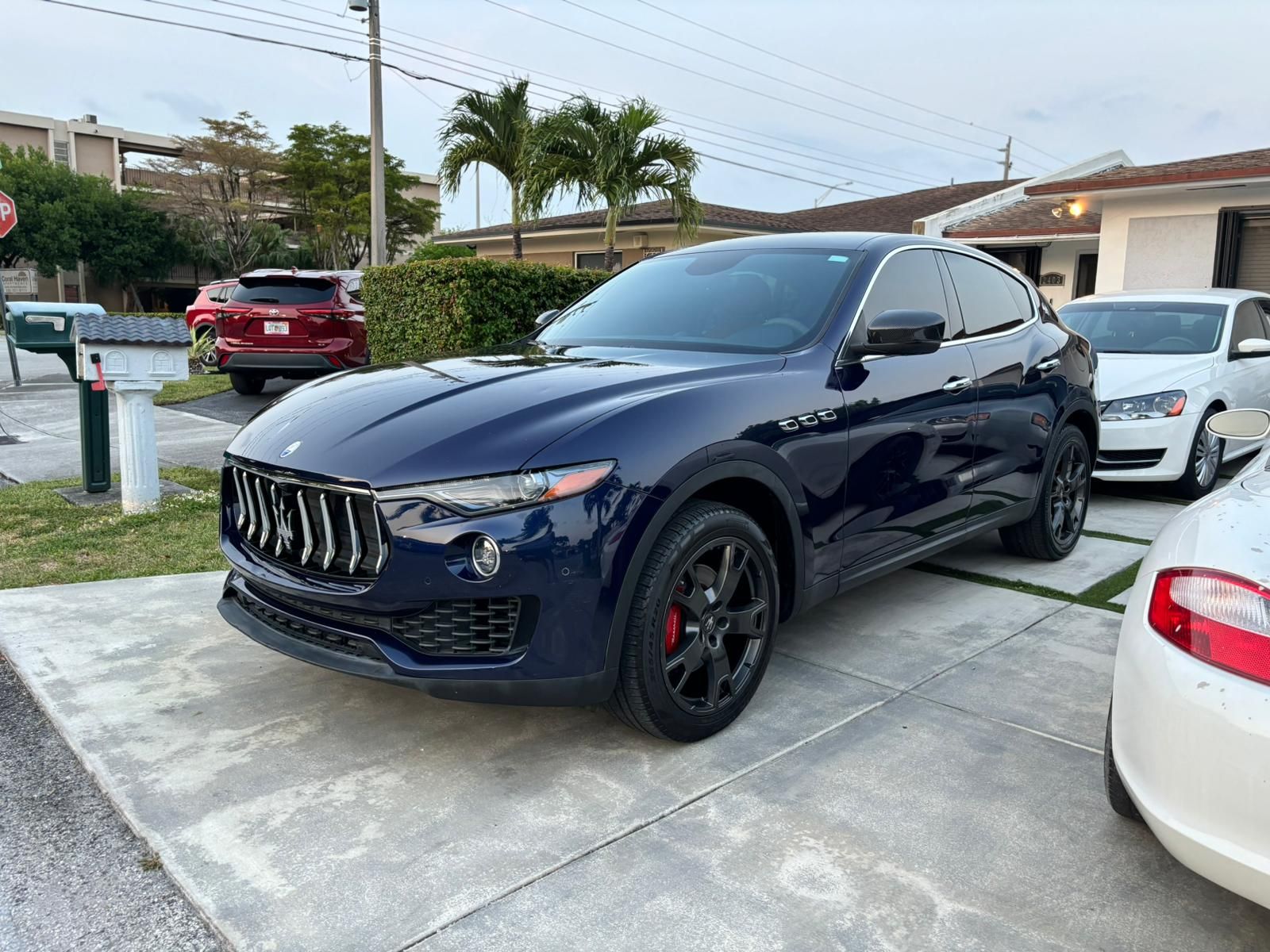 2018 MASERATI LEVANTE Base - 1
