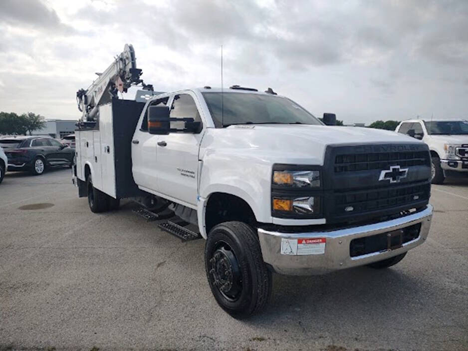 2022 CHEVROLET SILVERADO 5500 - 1