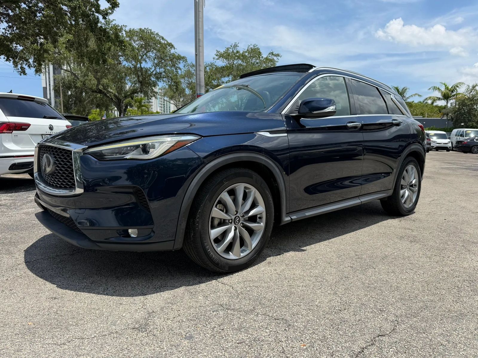 2021 INFINITI QX50 LUXE - 1