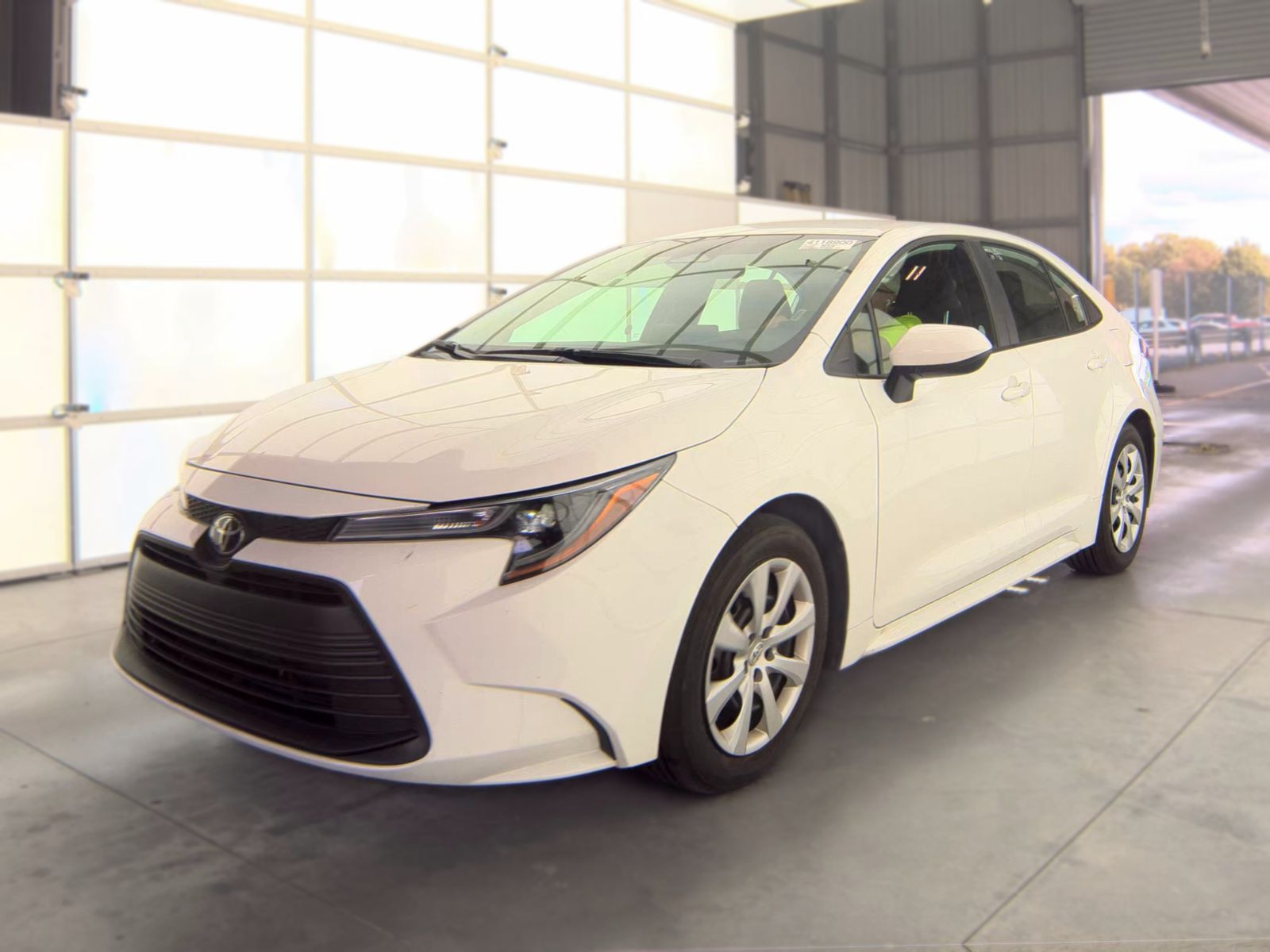 2026 TOYOTA COROLLA LE - 1