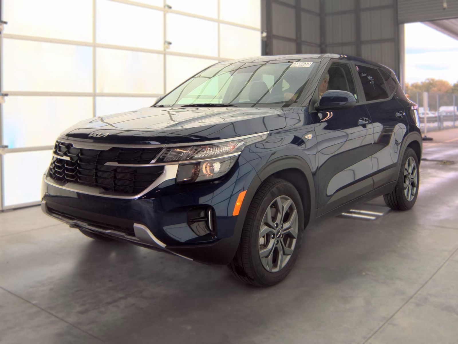 2026 KIA SELTOS LX - 1