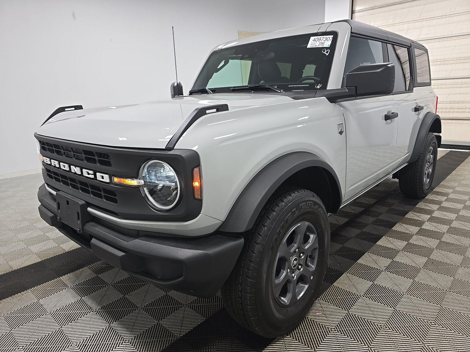 2026 FORD BRONCO BIG Bend - 1