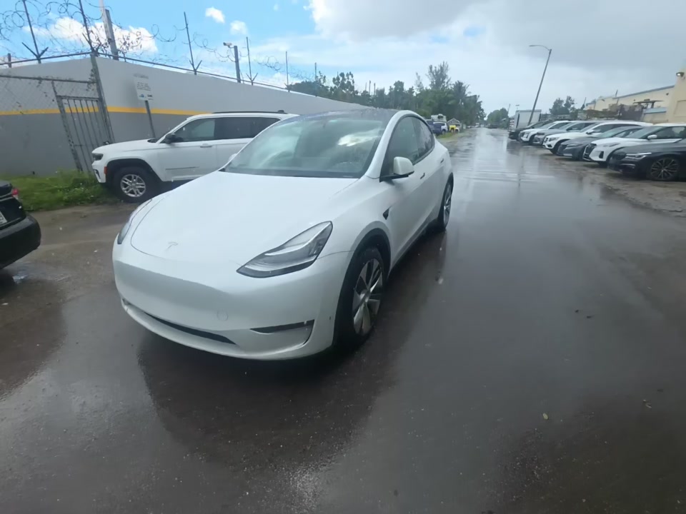 2022 TESLA MODEL Y LONG Range - 1