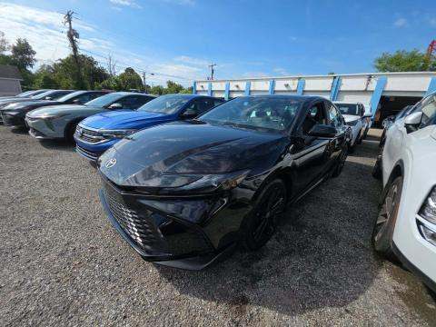 2025 TOYOTA CAMRY SE - 1