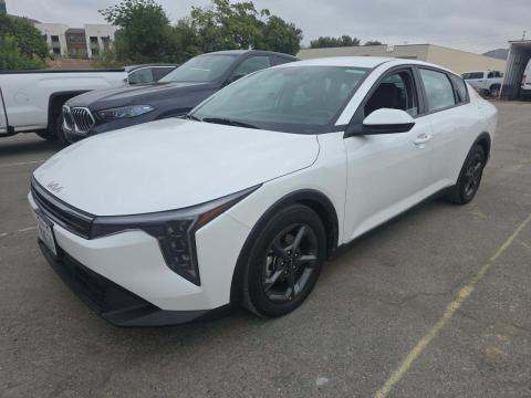 2025 KIA K4 LXS - 1
