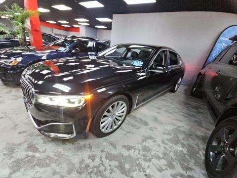 2022 BMW 7 SERIES 740i - 1