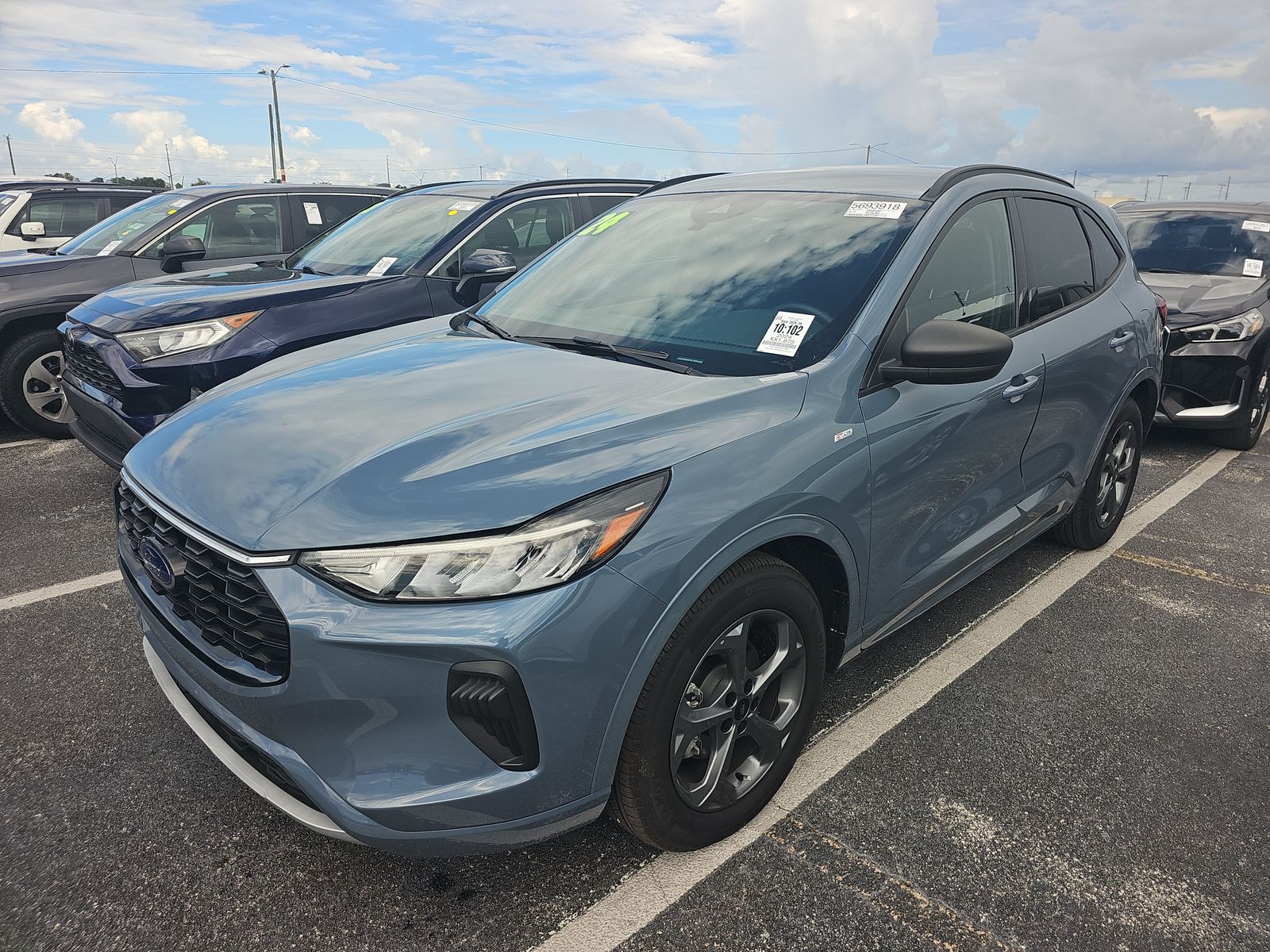 2024 FORD ESCAPE ST-Line - 1