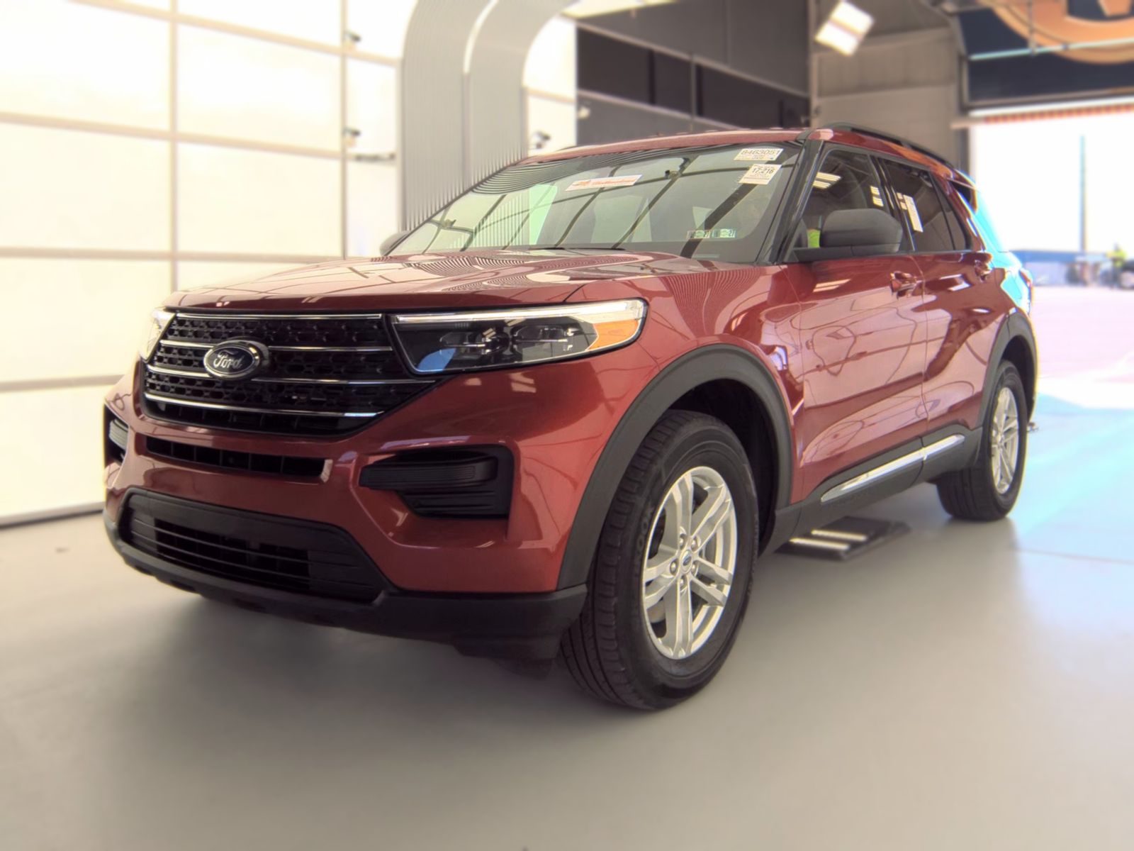 2023 FORD EXPLORER XLT - 1