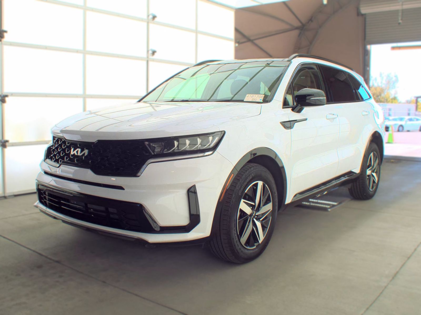 2023 KIA SORENTO S - 1