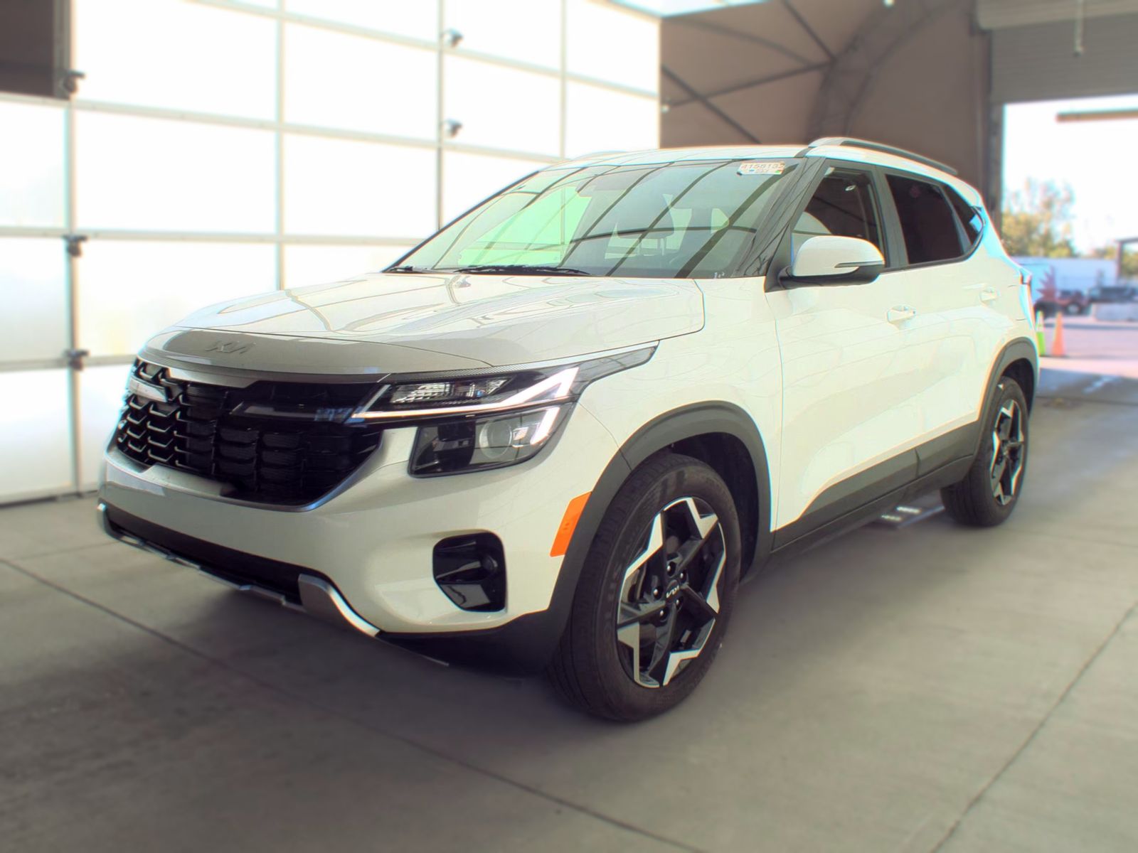 2024 KIA SELTOS EX - 1