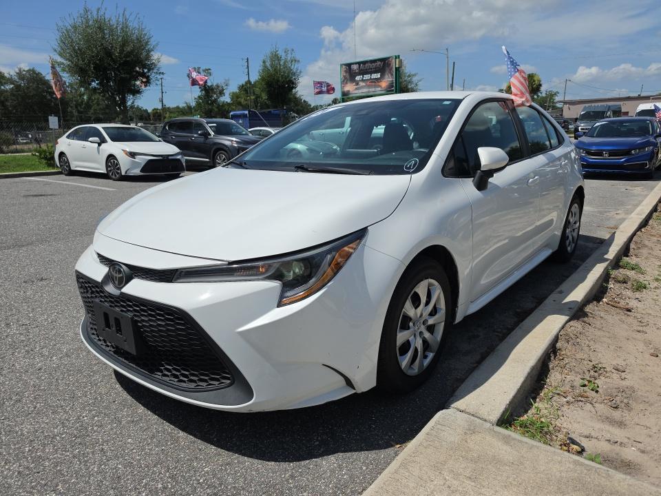2021 TOYOTA COROLLA LE - 1