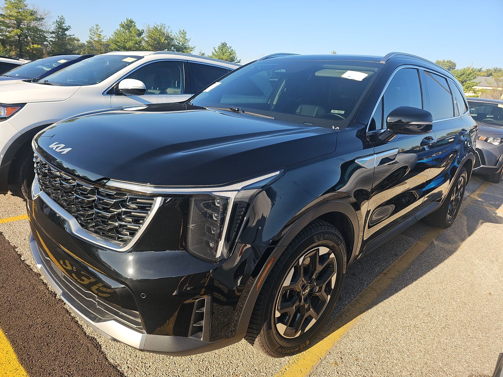 2025 KIA SORENTO S - 1