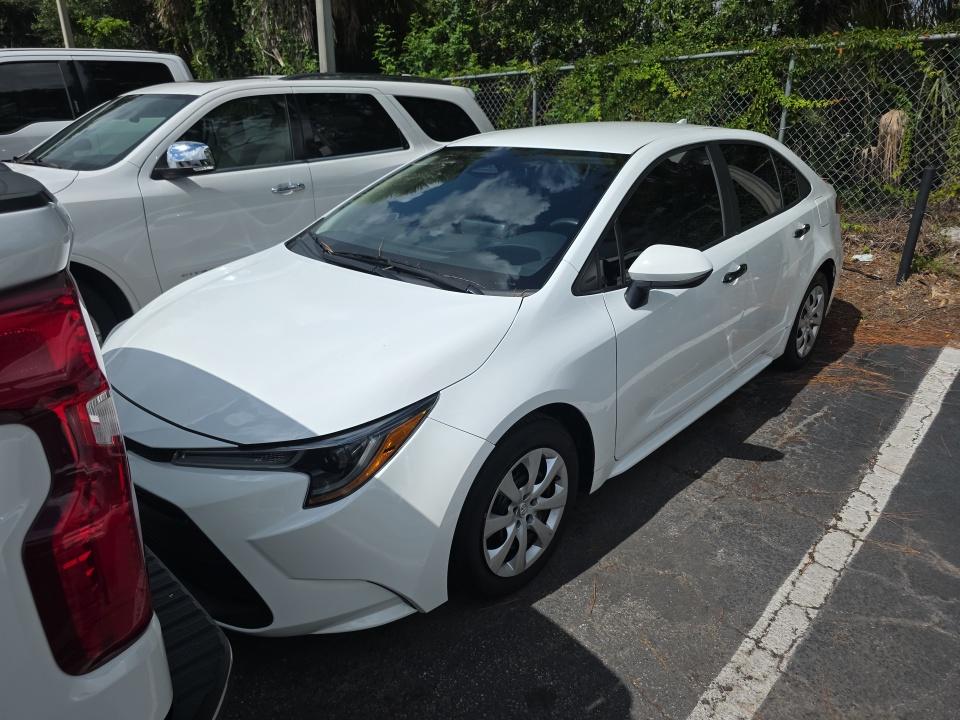 2024 TOYOTA COROLLA LE - 1
