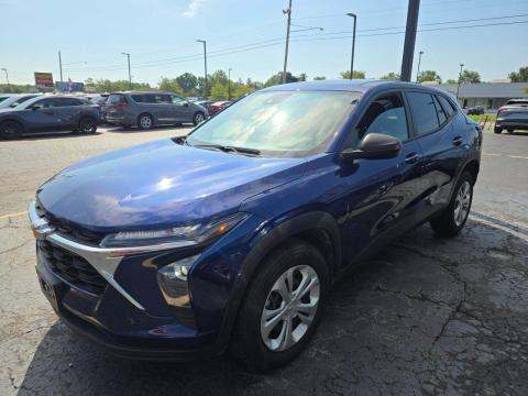 2024 CHEVROLET TRAX LS - 1