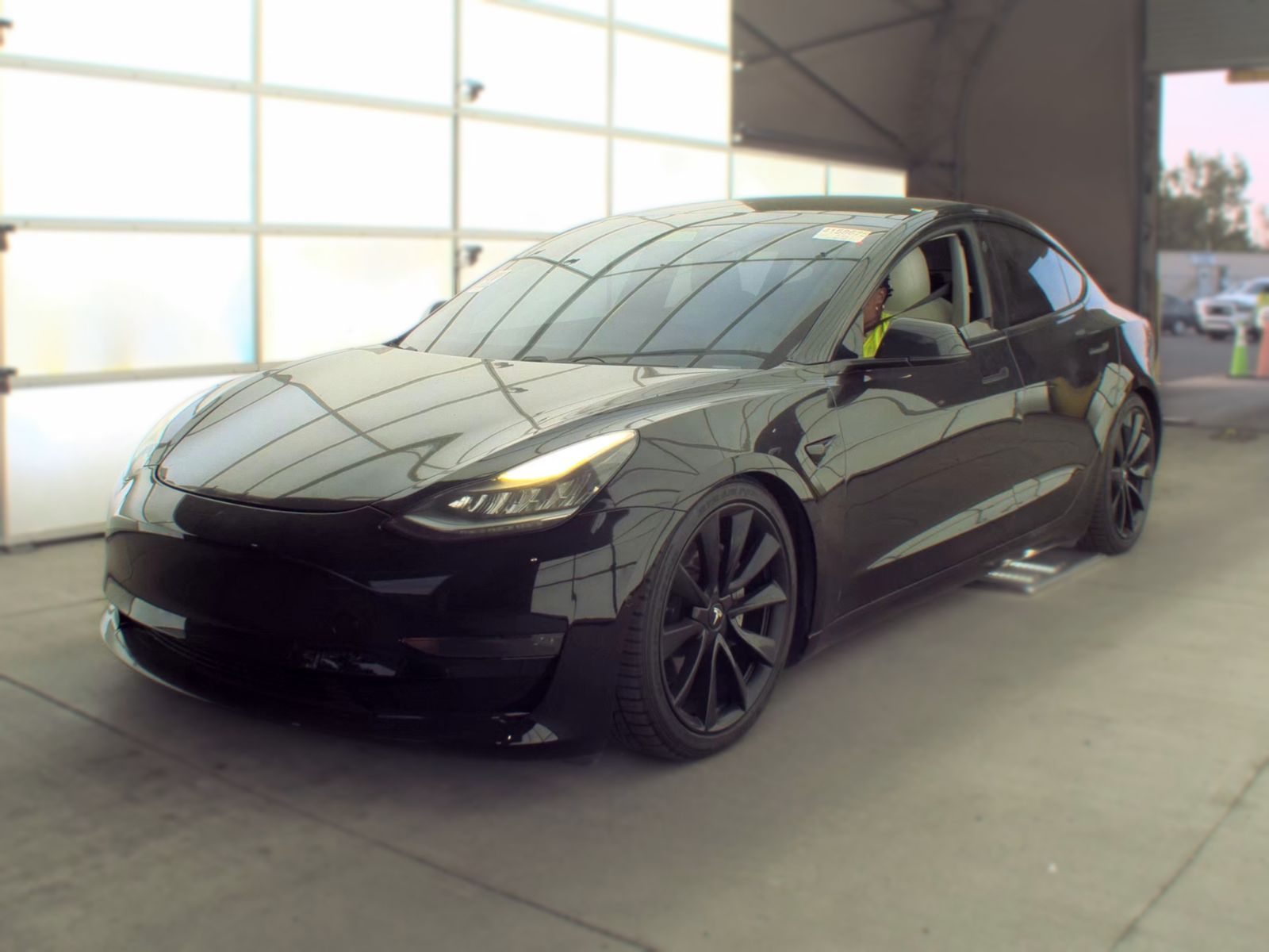 2018 TESLA MODEL 3 LONG Range - 1