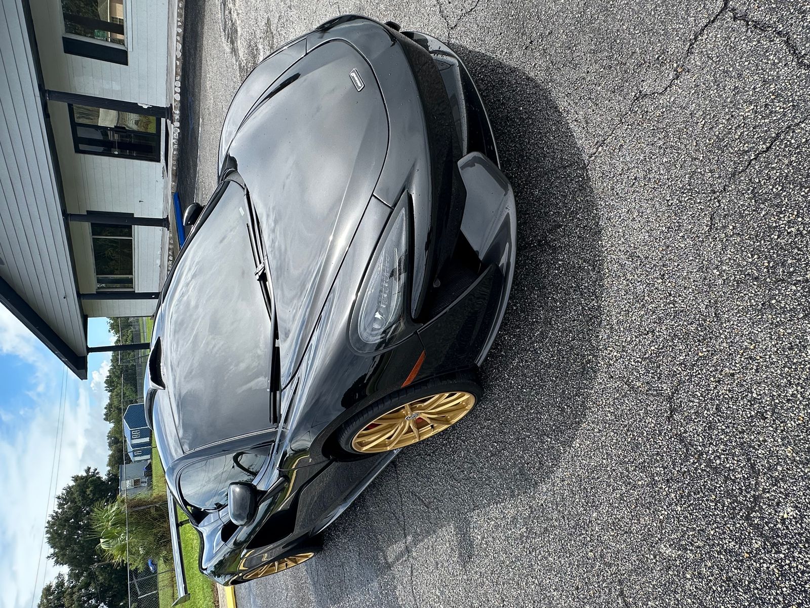 2019 MCLAREN 570 S - 1