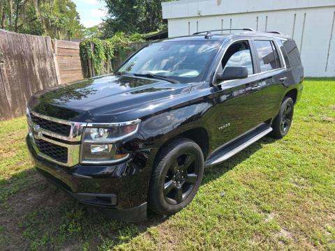 2017 CHEVROLET TAHOE LT - 1