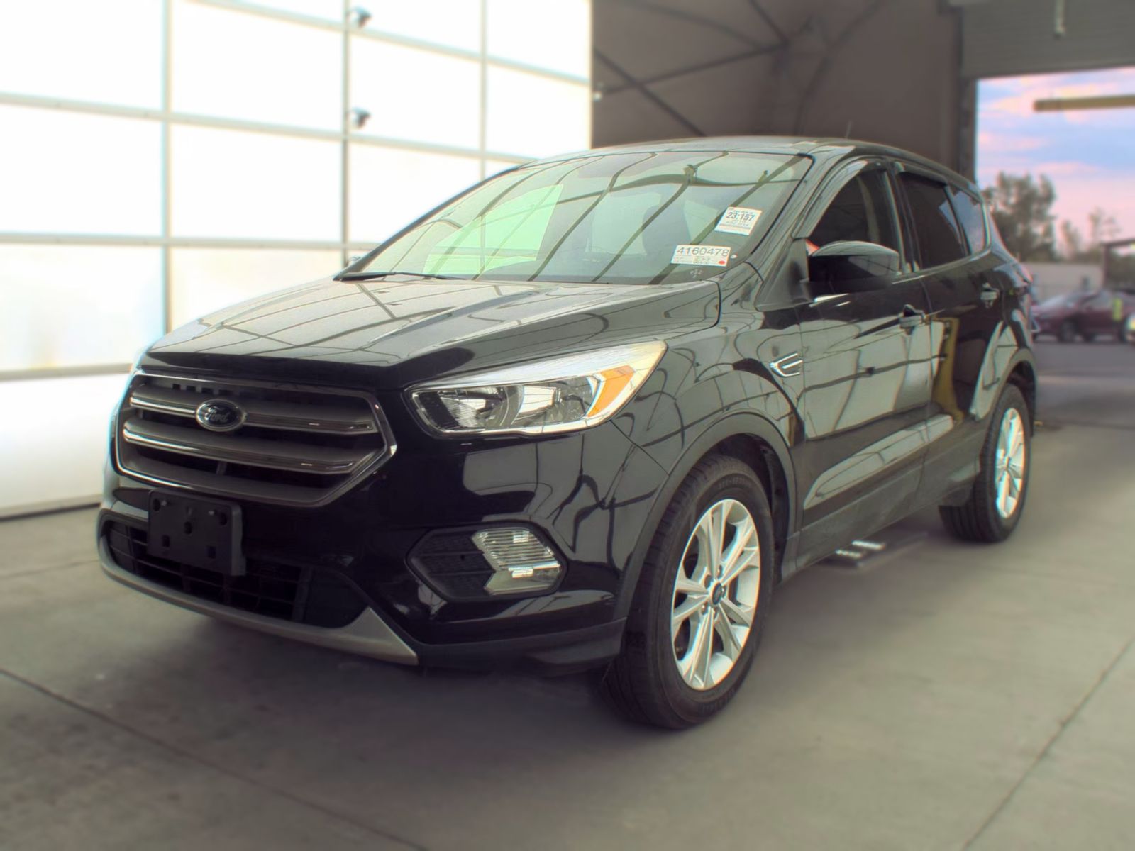2019 FORD ESCAPE SE - 1