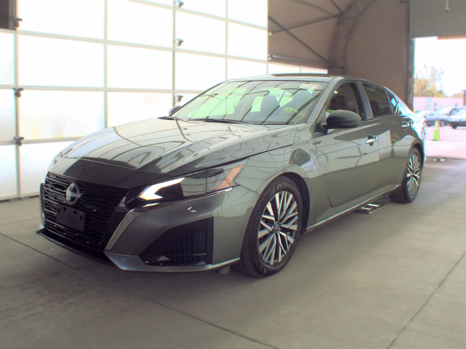 2025 NISSAN ALTIMA 2.5 SV - 1