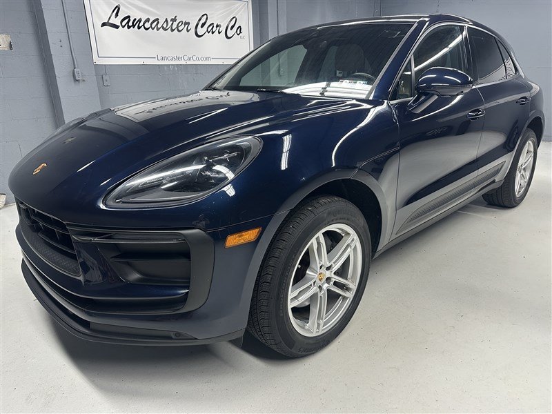 2023 PORSCHE MACAN Base - 1