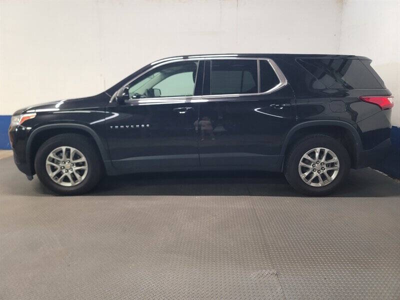 2020 CHEVROLET TRAVERSE LS - 1