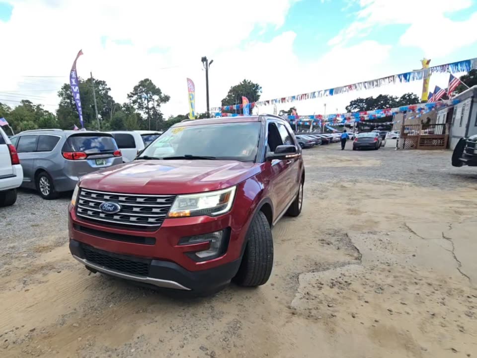 2017 FORD EXPLORER XLT - 1