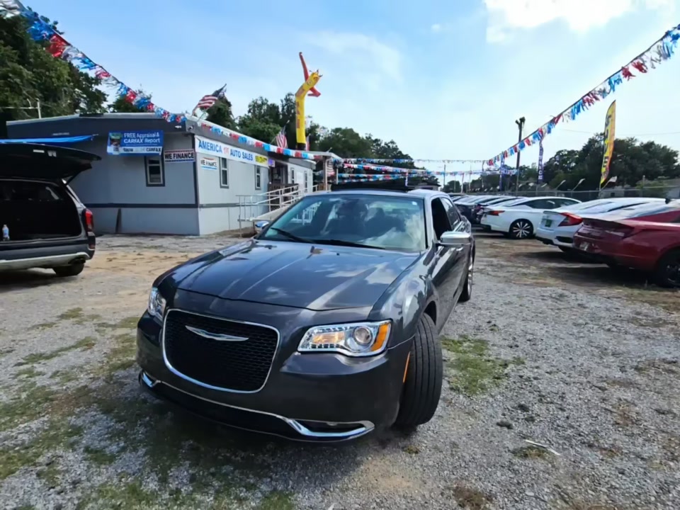 2017 CHRYSLER 300 C - 1