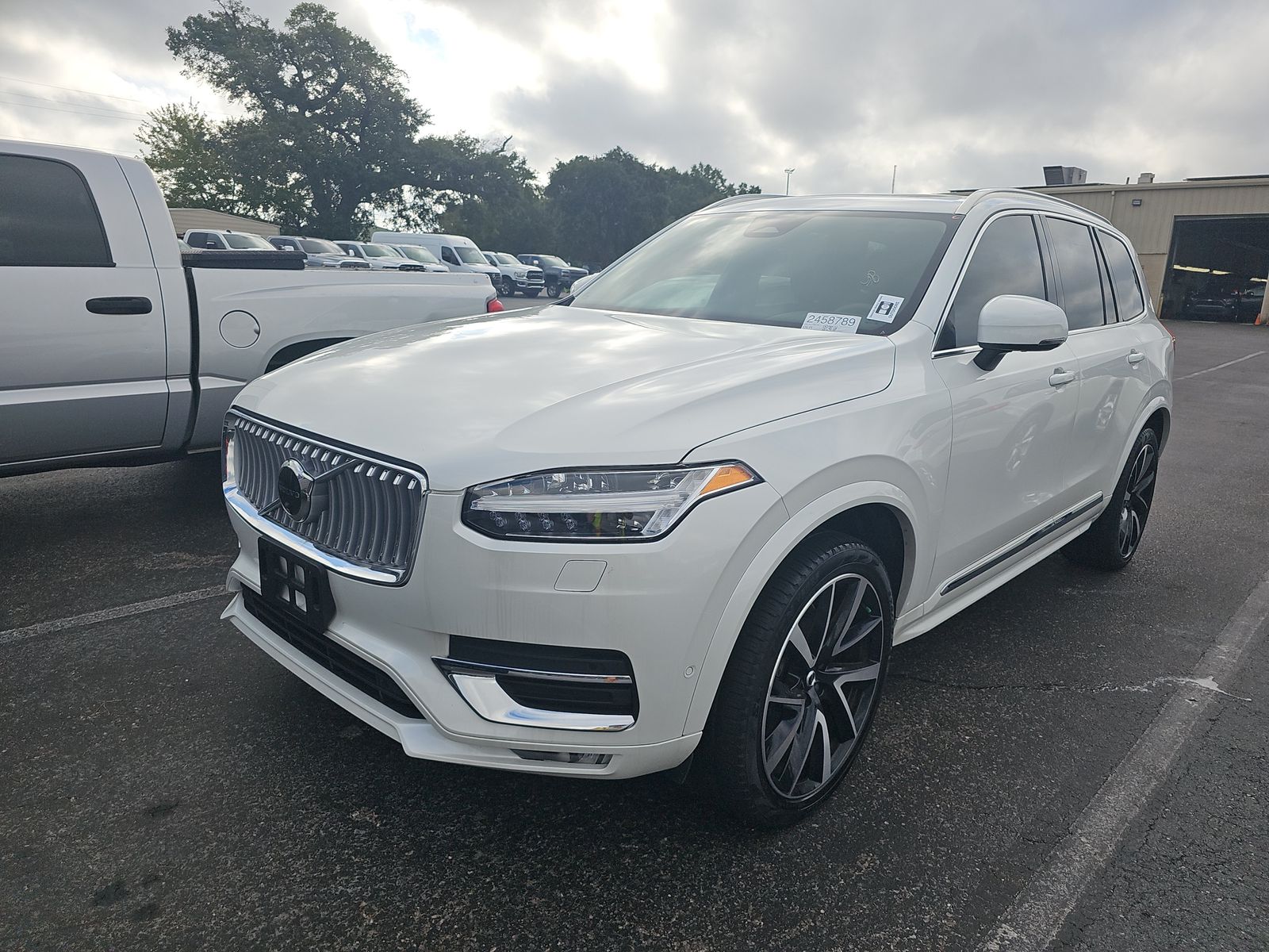 2024 VOLVO XC90 B6 Plus - 1